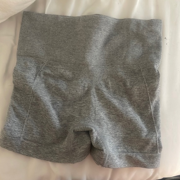 juicy couture grey spandex - Picture 2 of 3